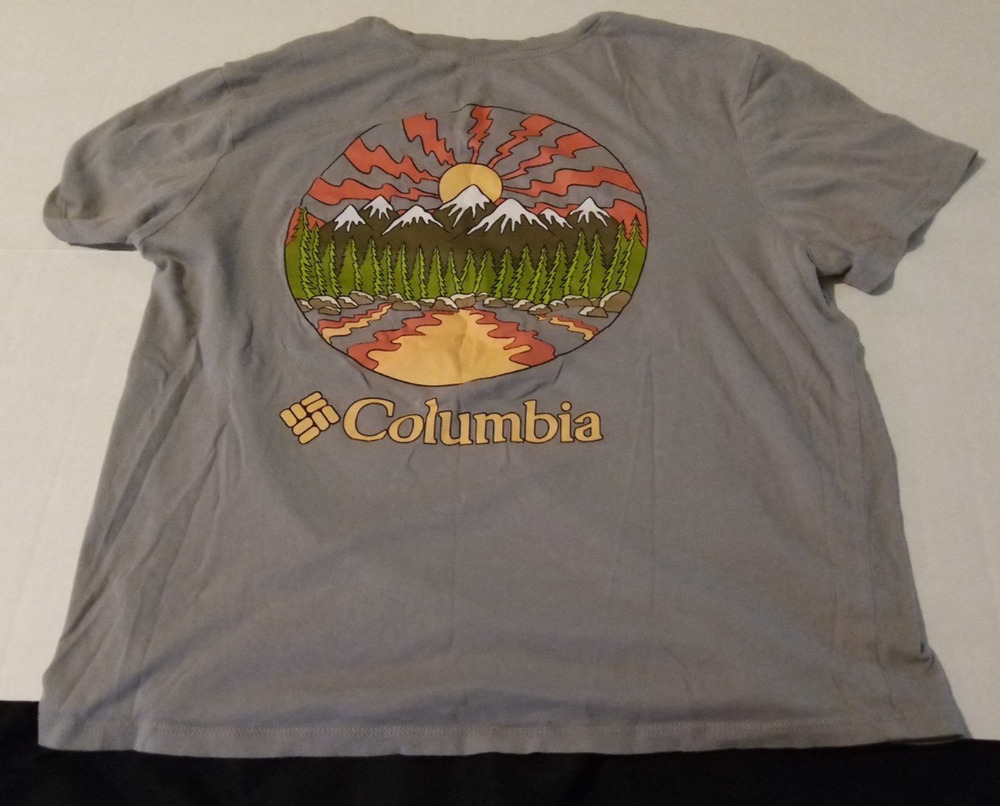 Columbia Womens Size Small Gray Mountains T-Shirt